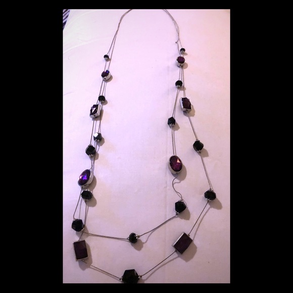 Long silver necklace - Picture 1 of 4